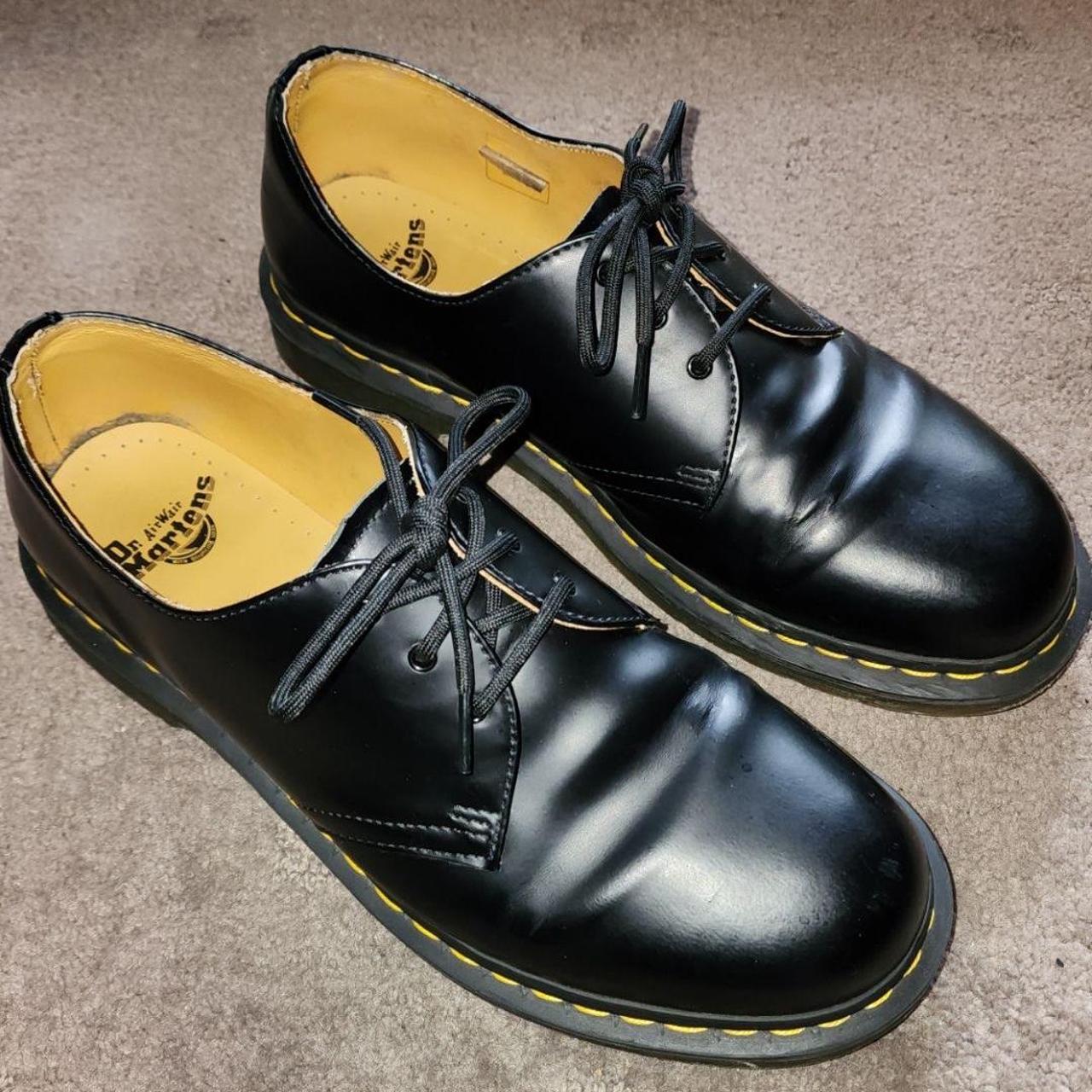 Dr Martens 1461 Smooth Black In great condition!... - Depop