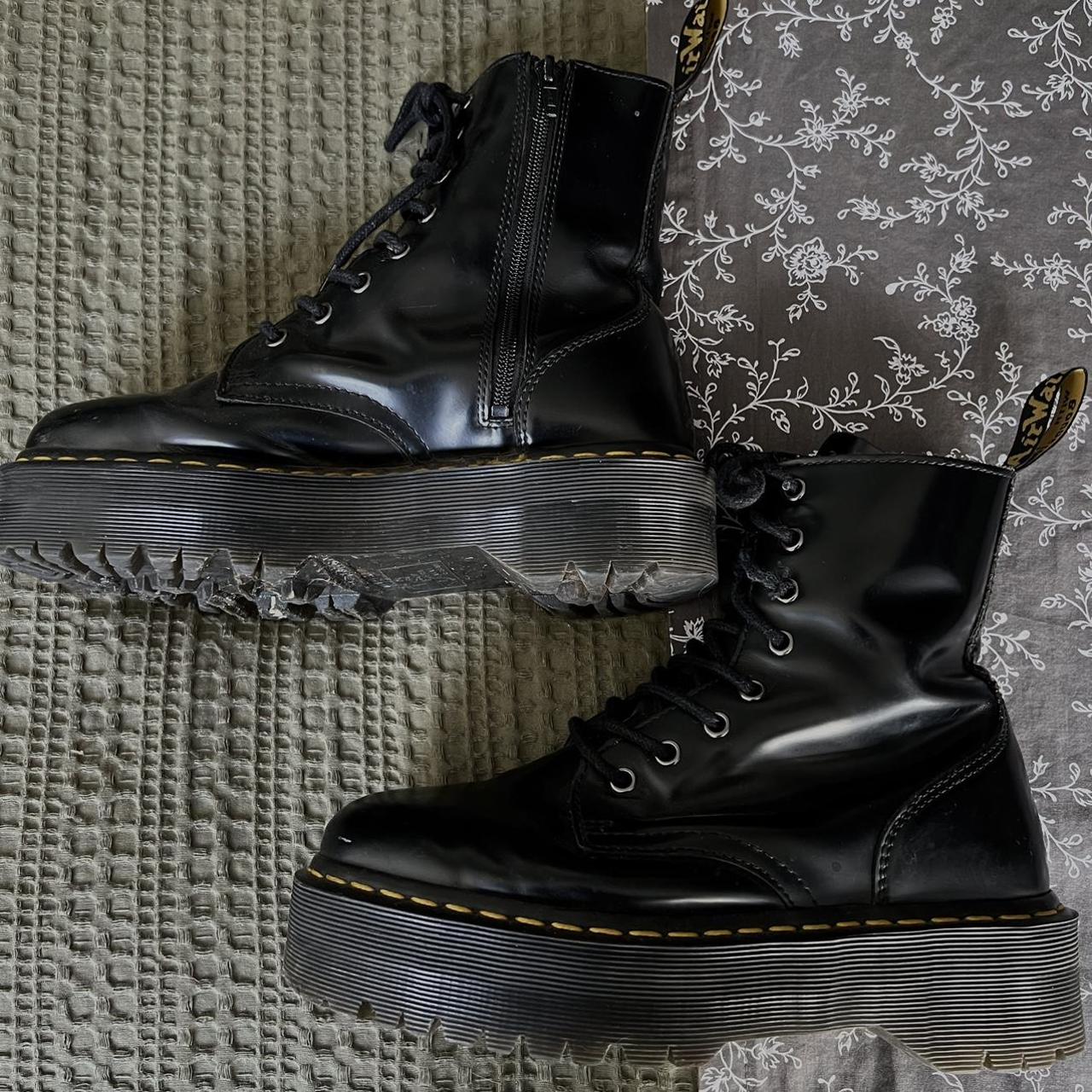 jadon dr martens sizing