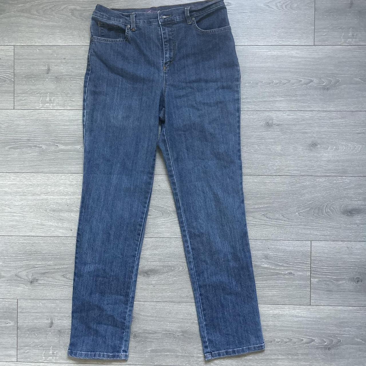 Gloria Vanderbilt® Amanda Classic Women's Straight Jeans