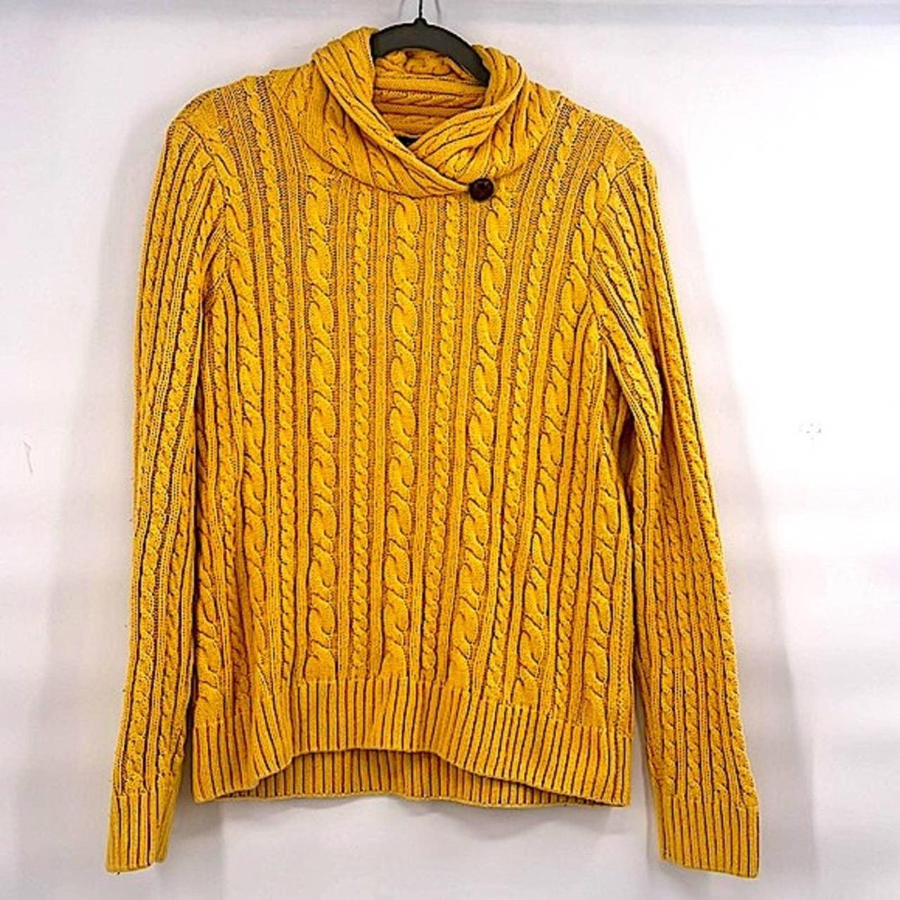 Jeanne buy Pierre yellow cable sweater