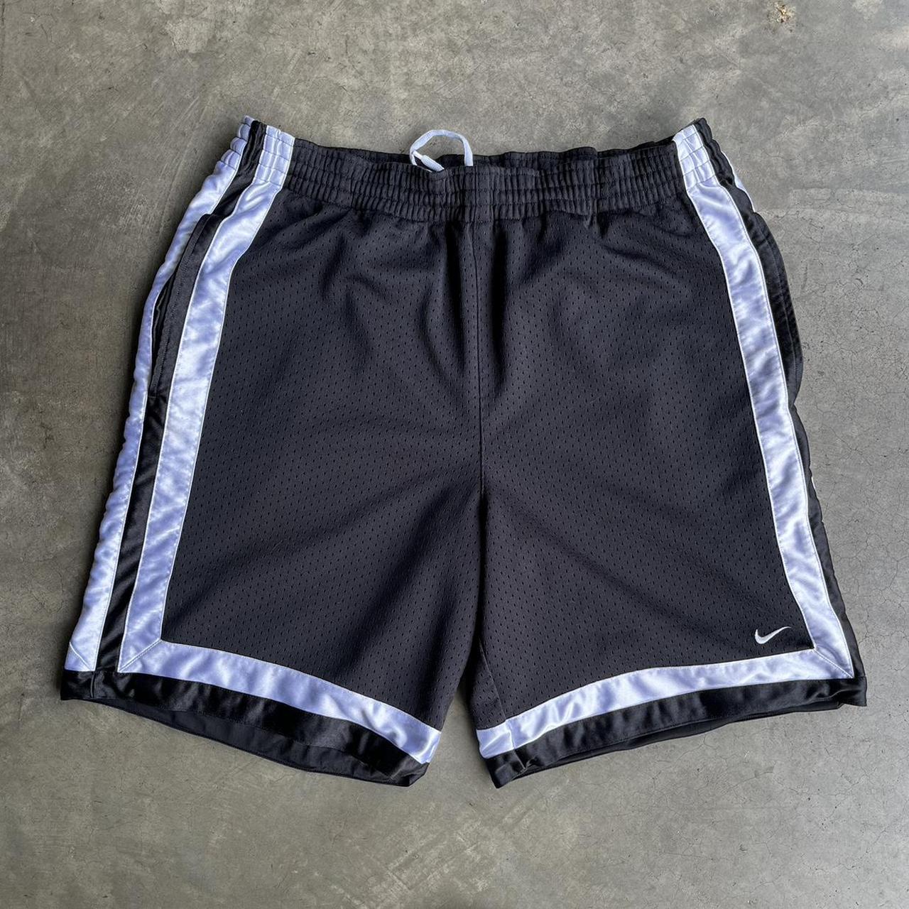 00s nike sweatshorts
