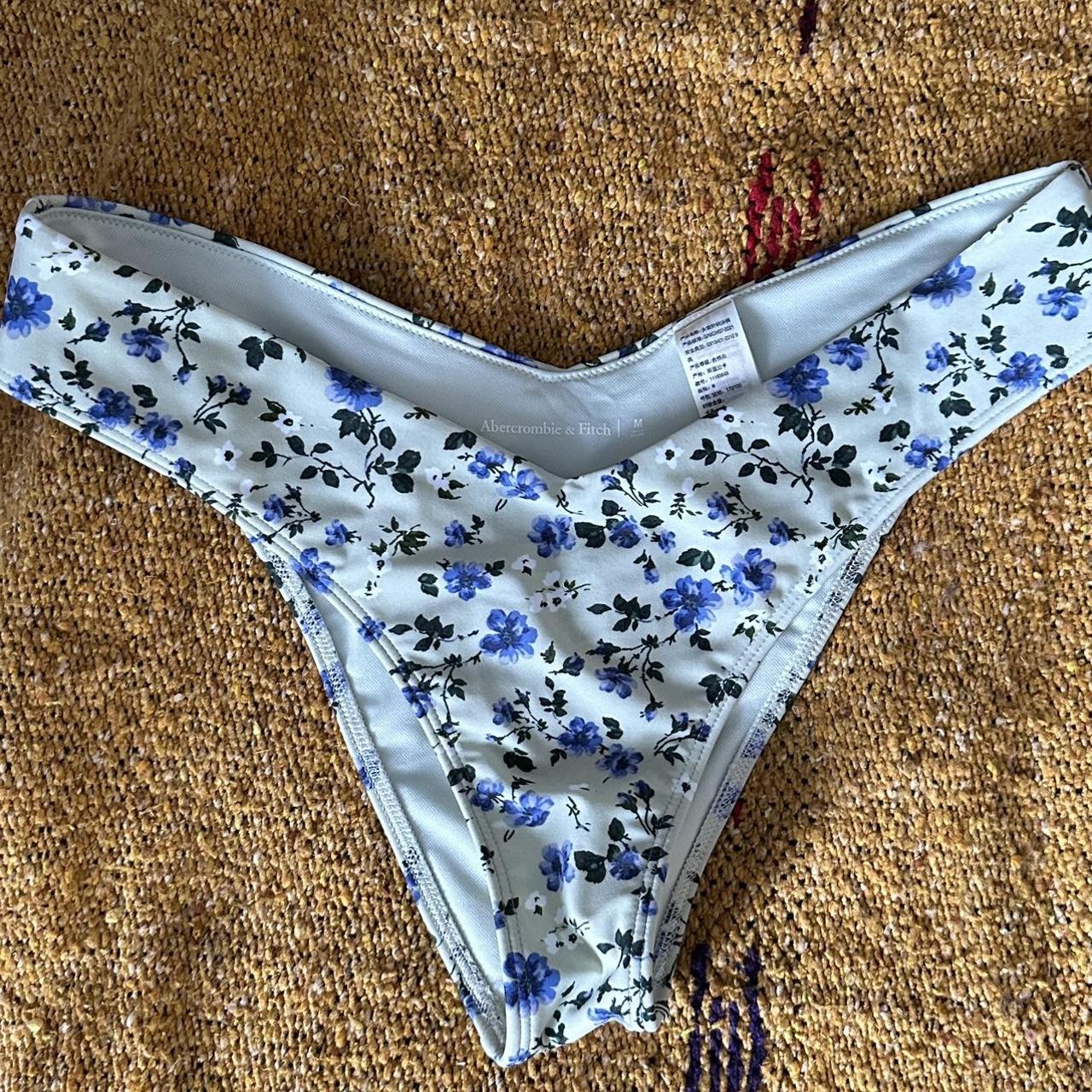 abercrombie & fitch bikini ( ‿ ) has underwire,... - Depop