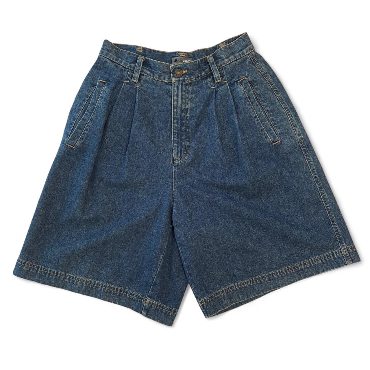 item listed by aaahhhavery