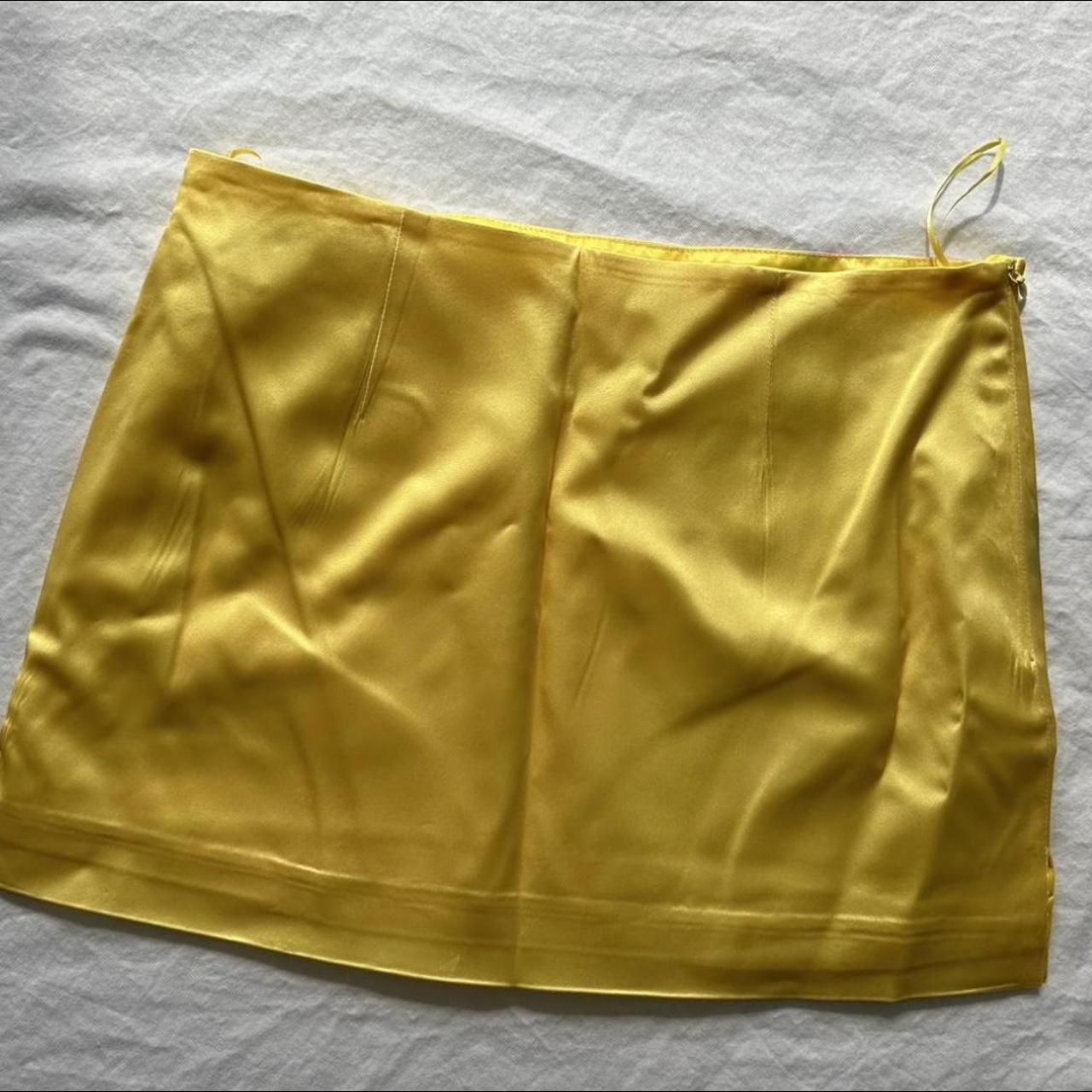 Room Service skirt Never worn - Size is too small... - Depop