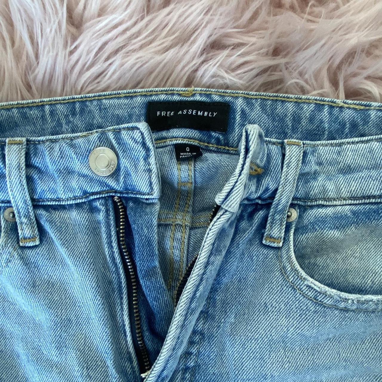 Free Assembly Women's Jeans (2)