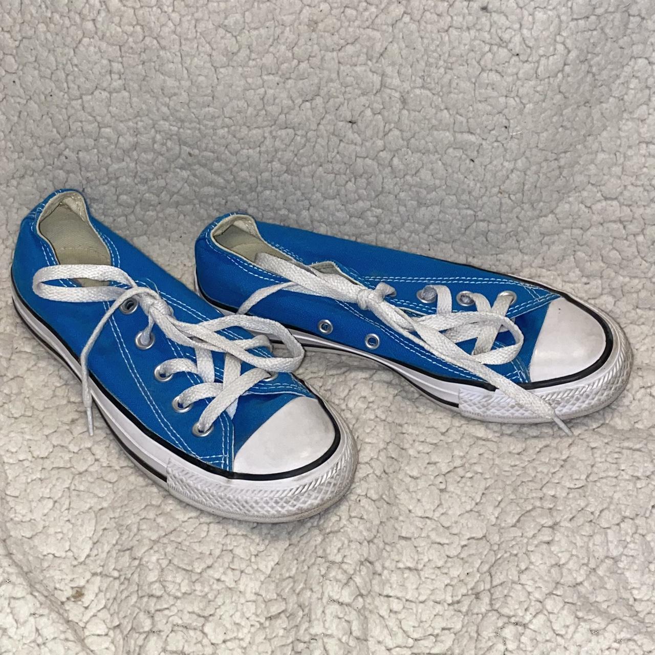 Royal blue clearance converse womens