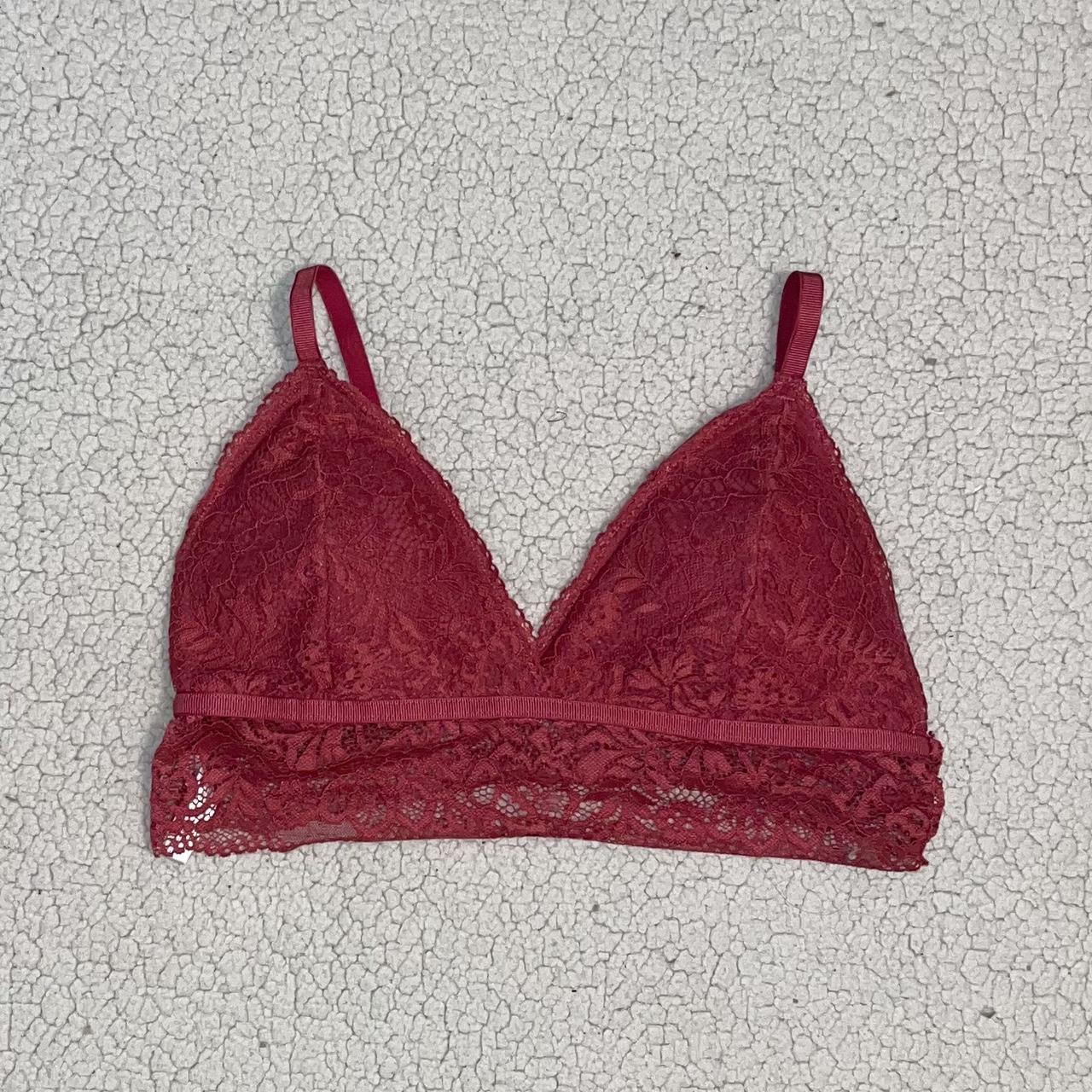 adrienne vittadini bralette ♥️ -size XL -comes with... - Depop