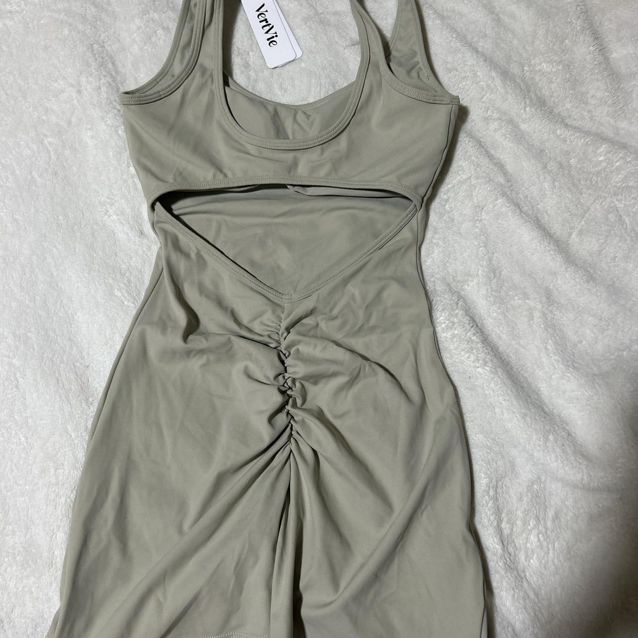 item listed by eshhmirna