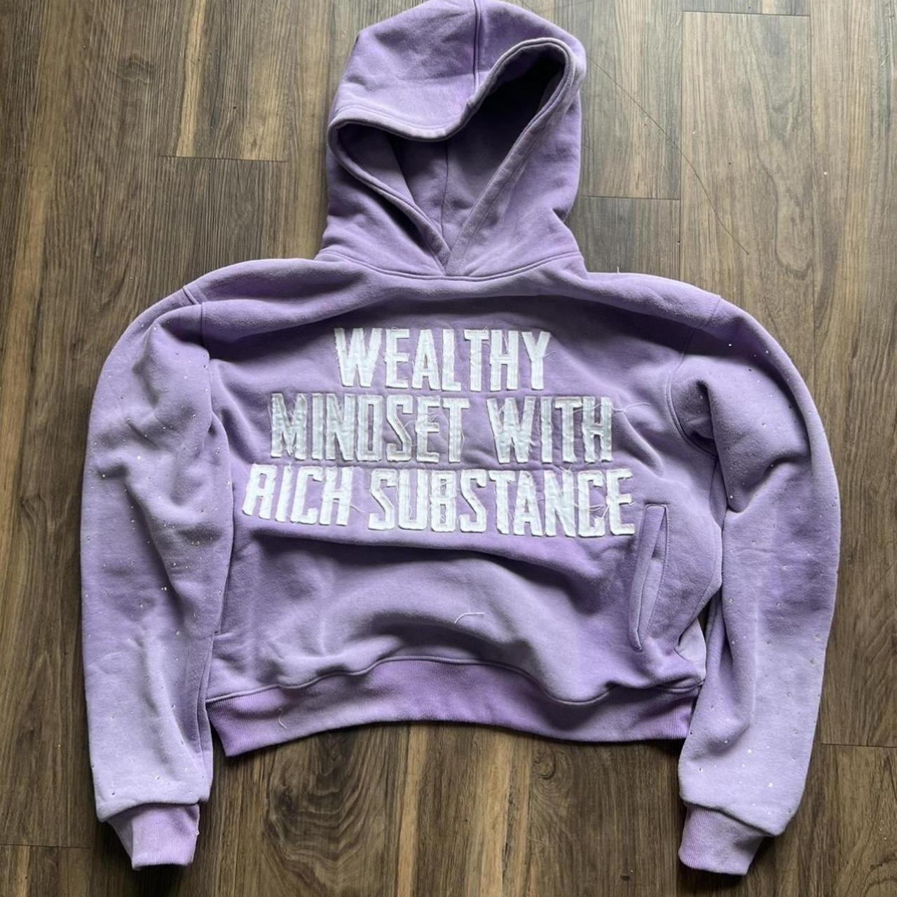 item listed by eshhmirna