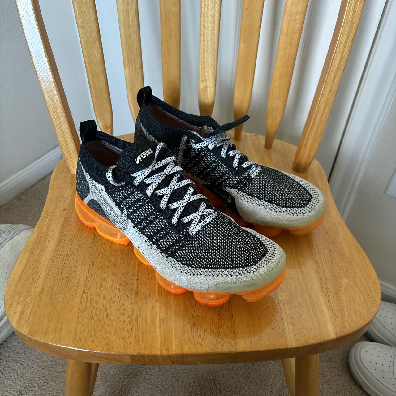 vapormax flynit white