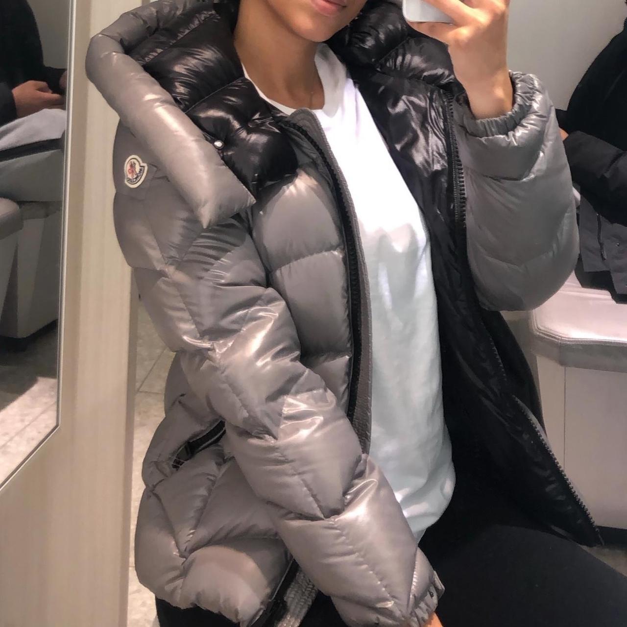 Moncler akebia hooded wave puffer clearance jacket