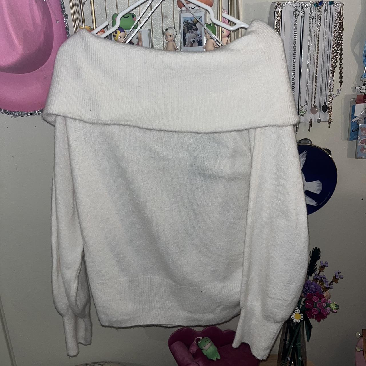 H&M Women's White Jumper Depop