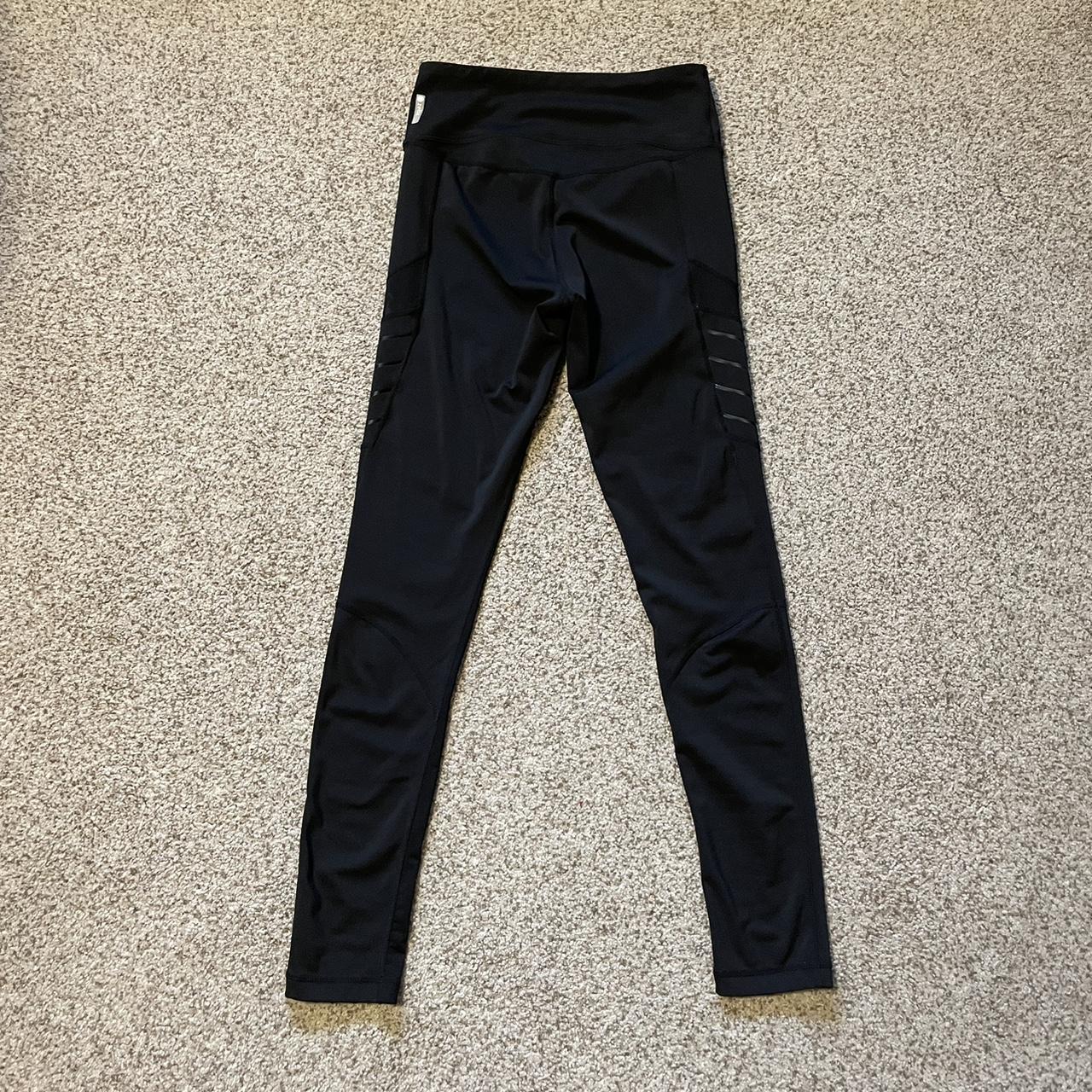 Zella work out leggings Size med Very comfy - Depop