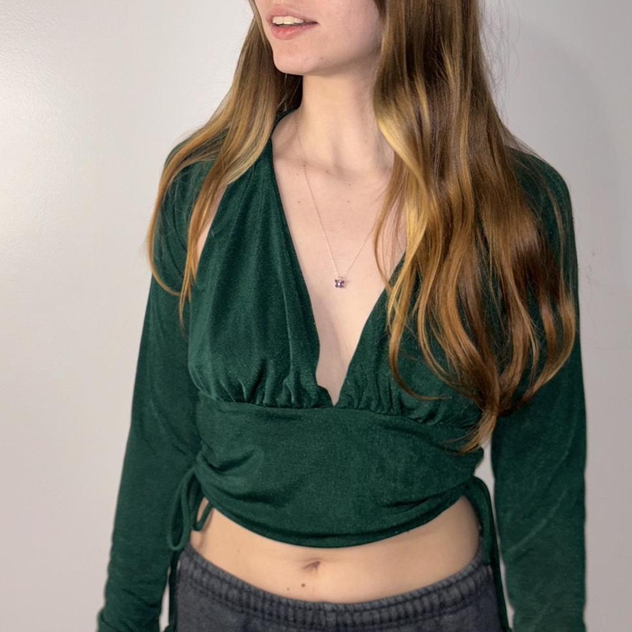 Long Sleeve Crop Top Open Back - Women - Evergreen