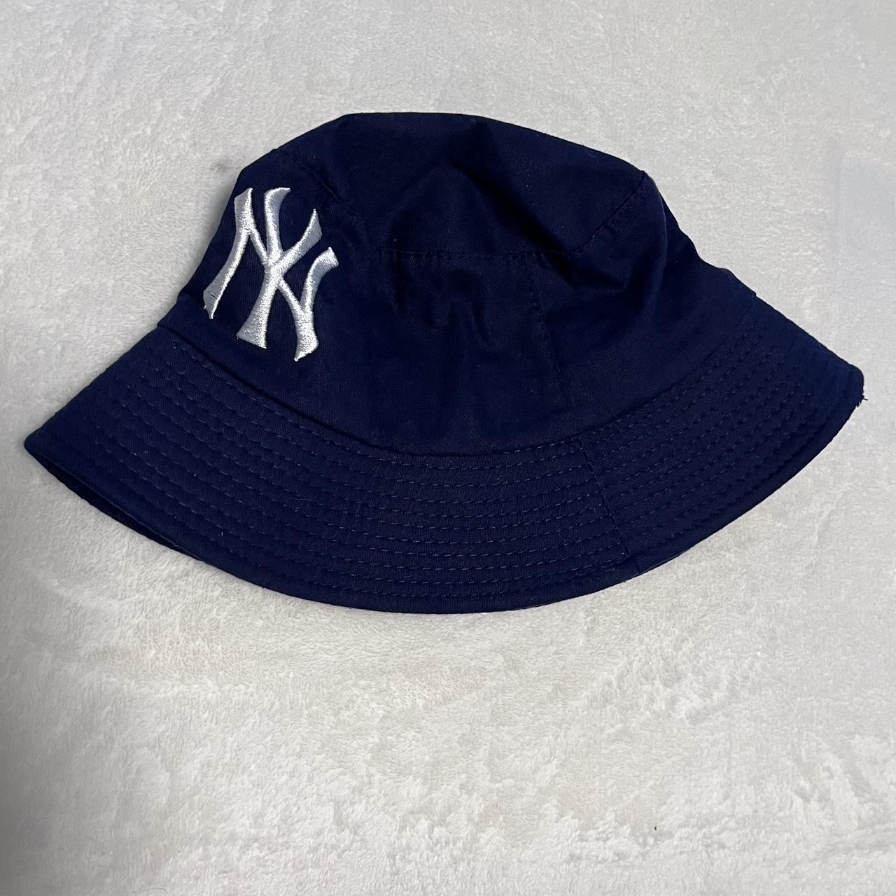 New York Yankees bucket hat. Never worn! - Depop
