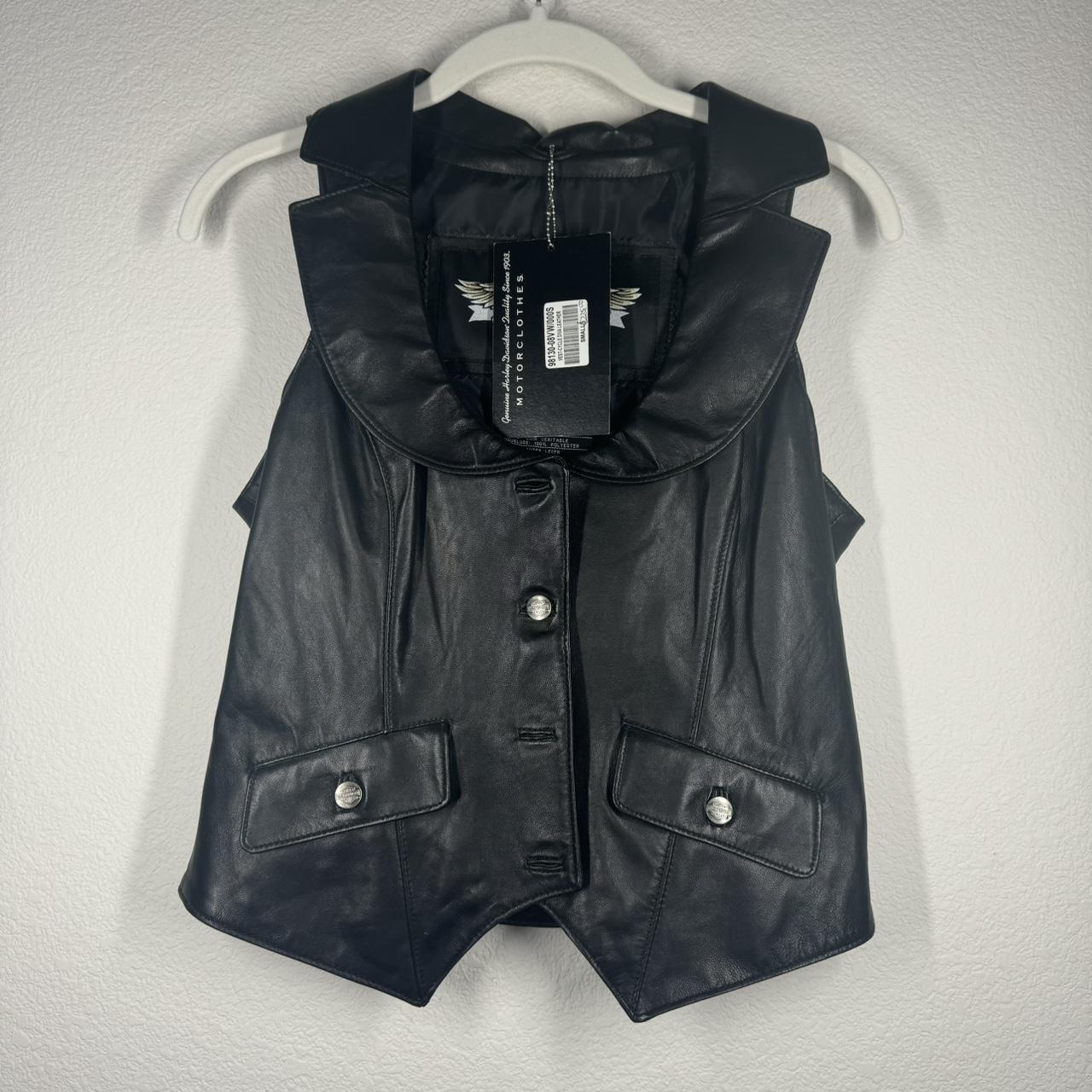 New womans discount leather vest see pics with tags