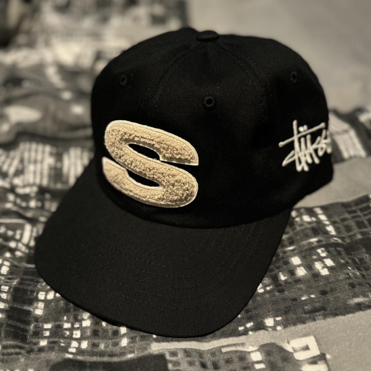 STUSSY LOW PRO ぬぎ CHENILLE S SNAPBACK