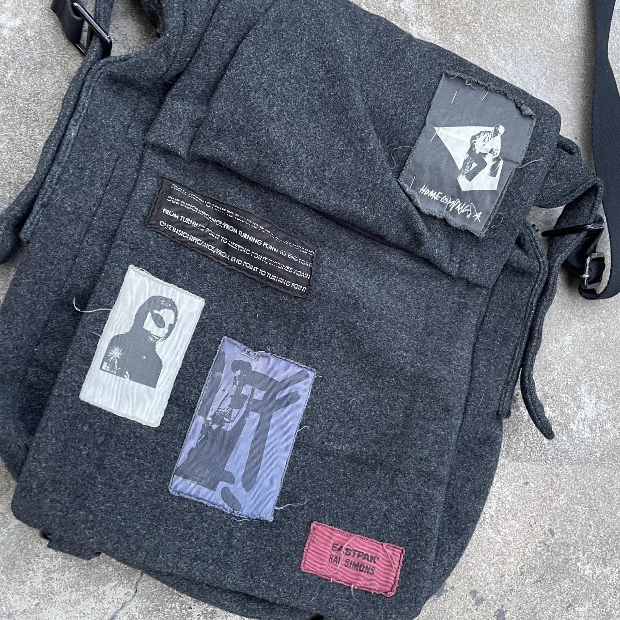 RAF SIMONS × EASTPAK バッグ Eastpak x Raf Simons Convertible 4 Pouches and Backpack