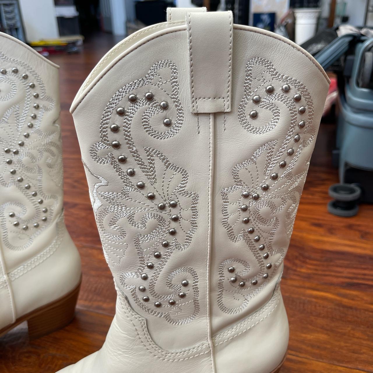 dolce vita lottie boots ivory