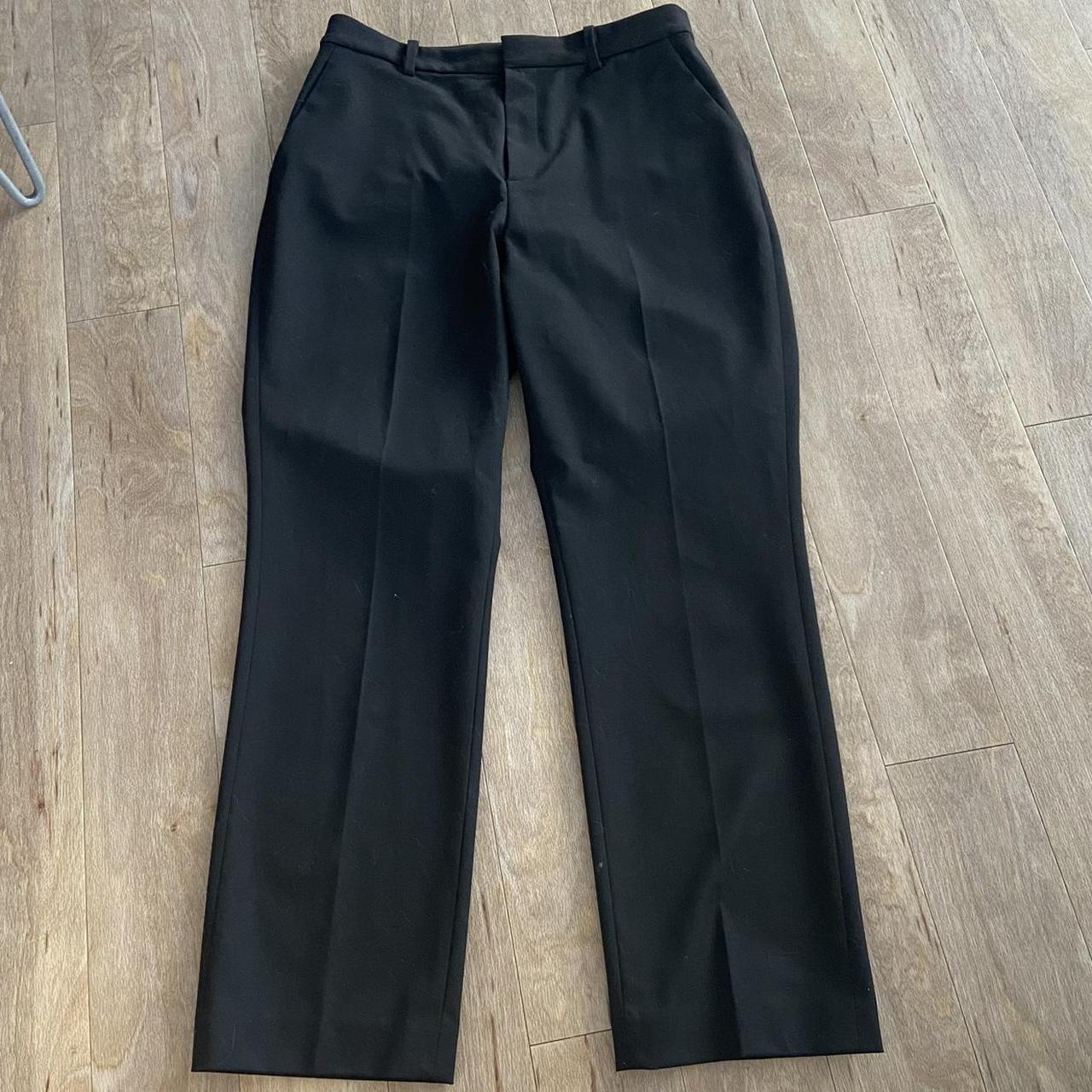 Uniqlo Black Ankle Trouser Panta Women’s Size Medium... - Depop