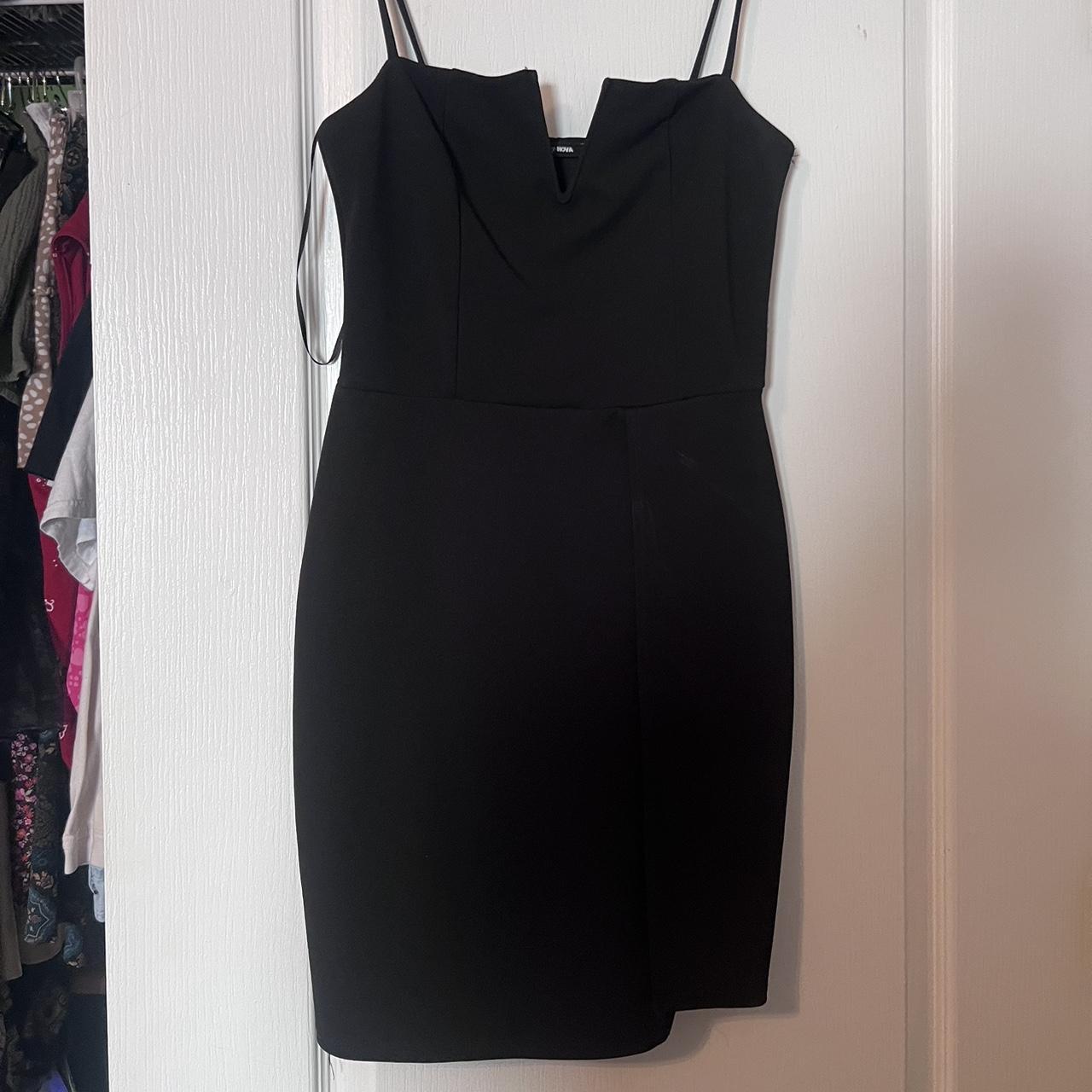 Fashion nova cocktail dress has a slit that like... - Depop