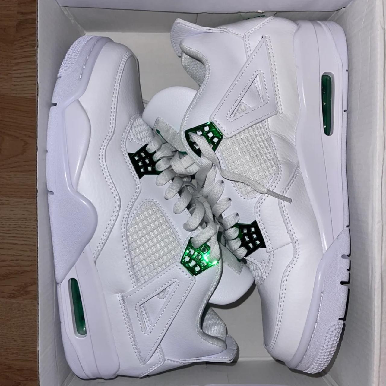 volt green jordan 4