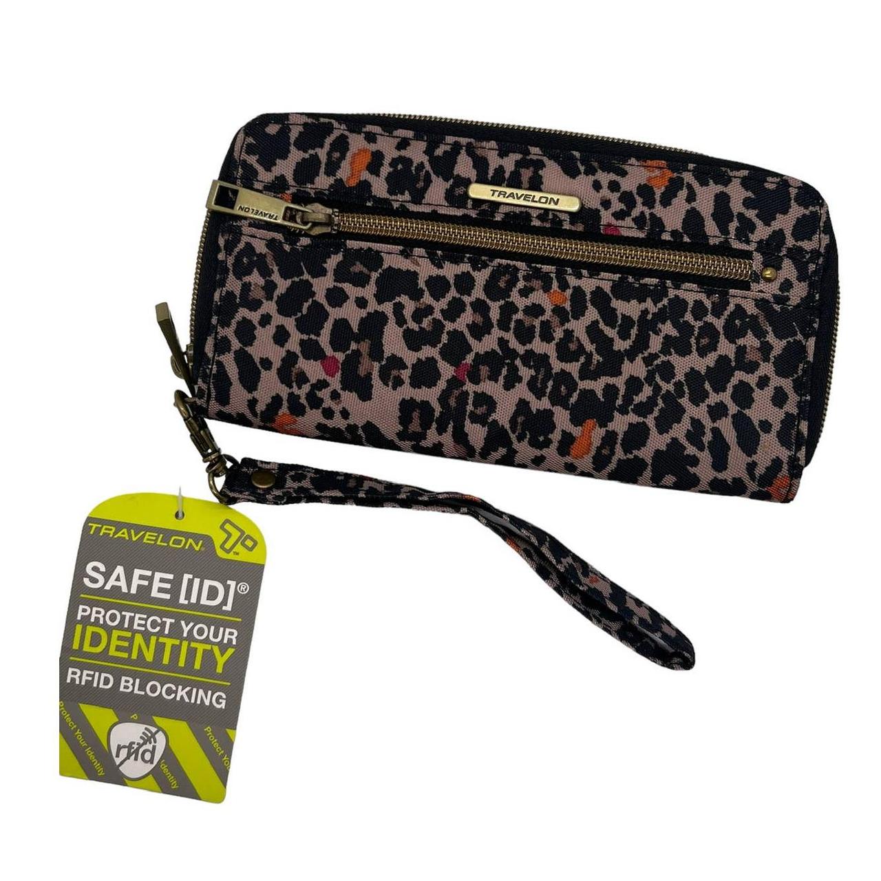 Travelon Women's Black and Tan Walletpurses Depop