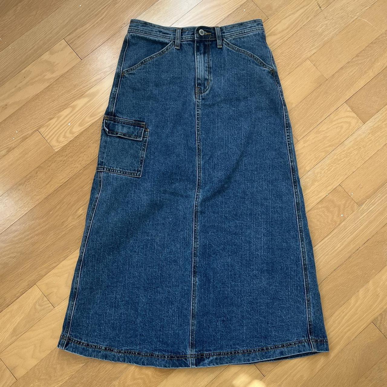 Brandy Melville Kenzie 90s denim skirt. Never worn,... Depop