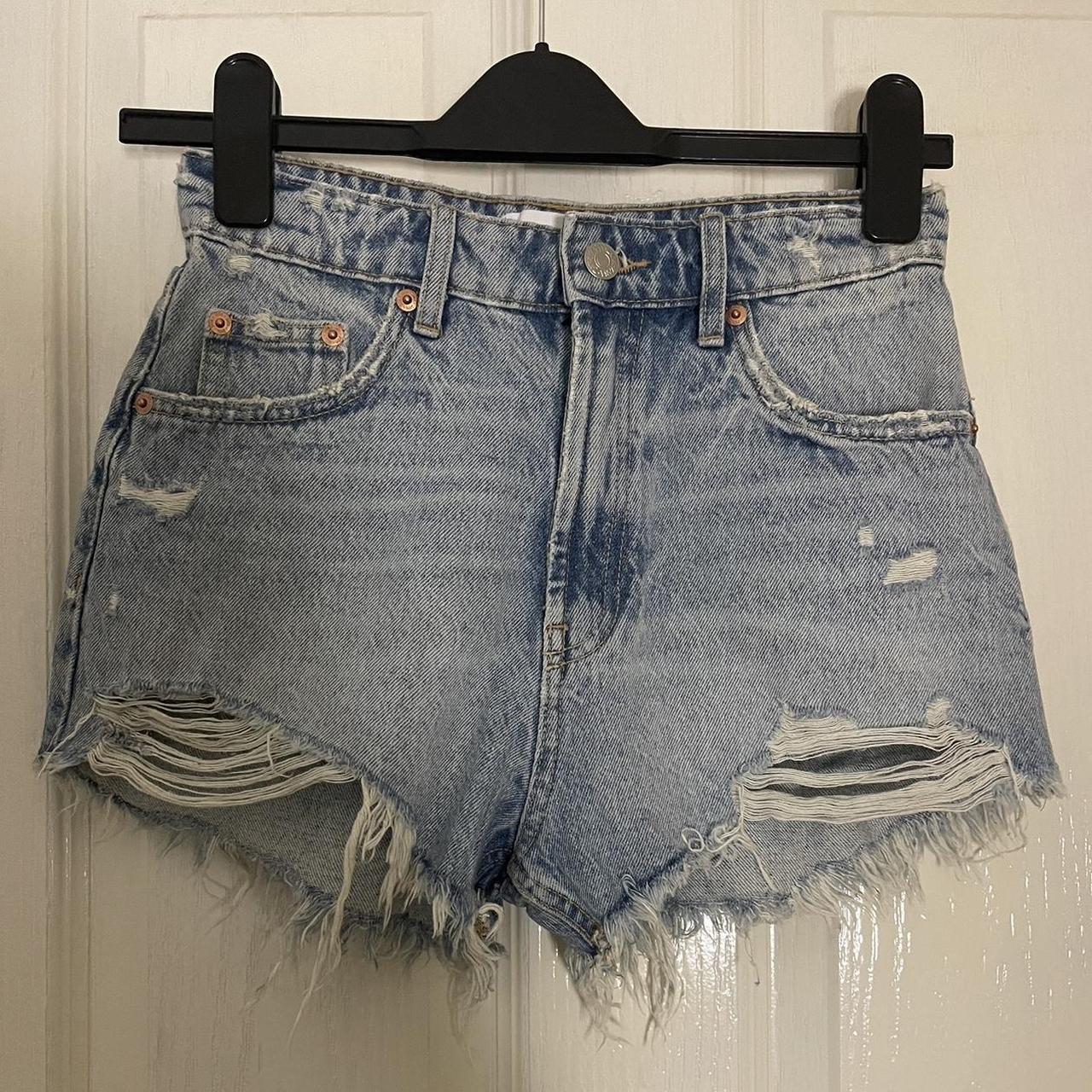 Zara denim shorts Size 6 good condition never worn... - Depop