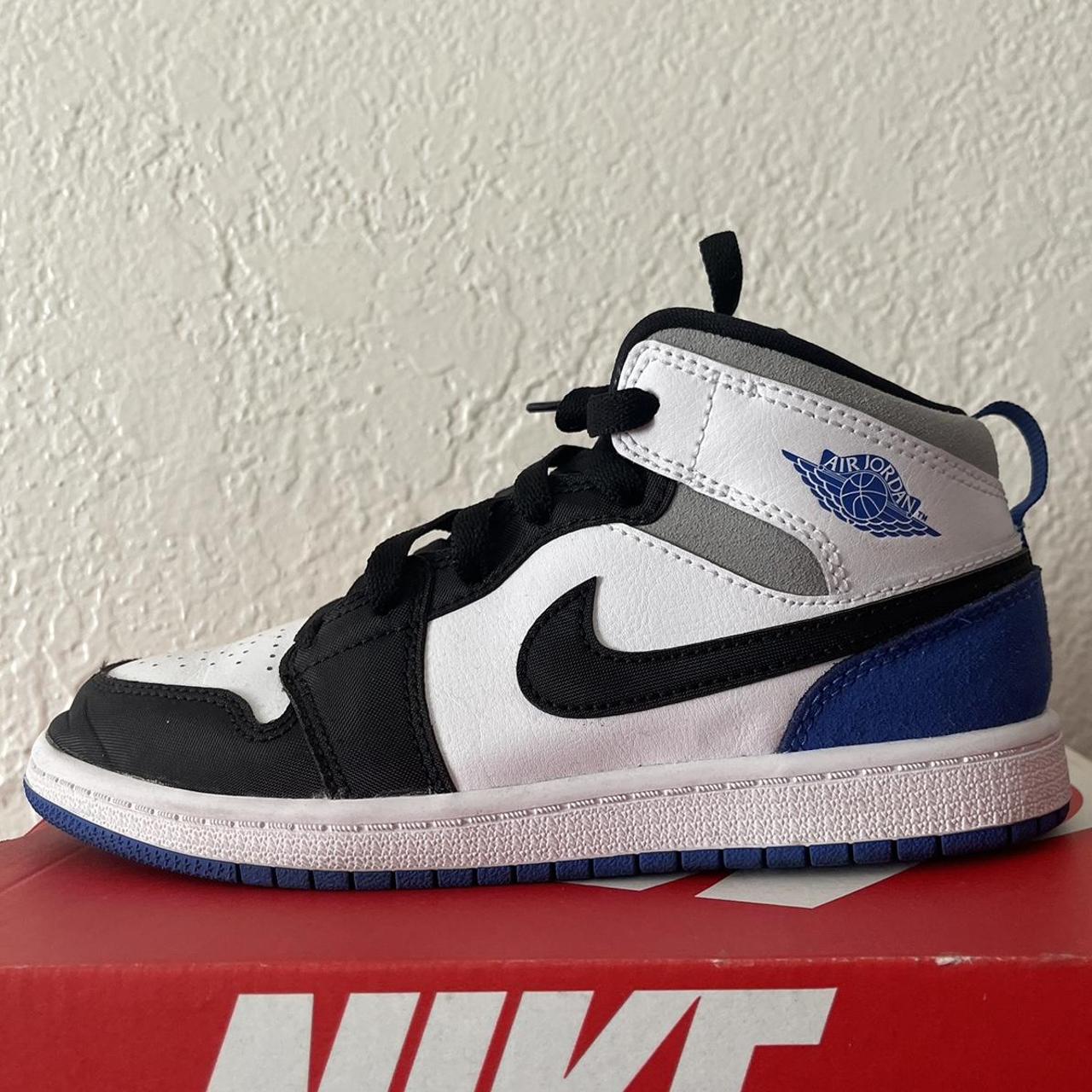 womens jordans blue