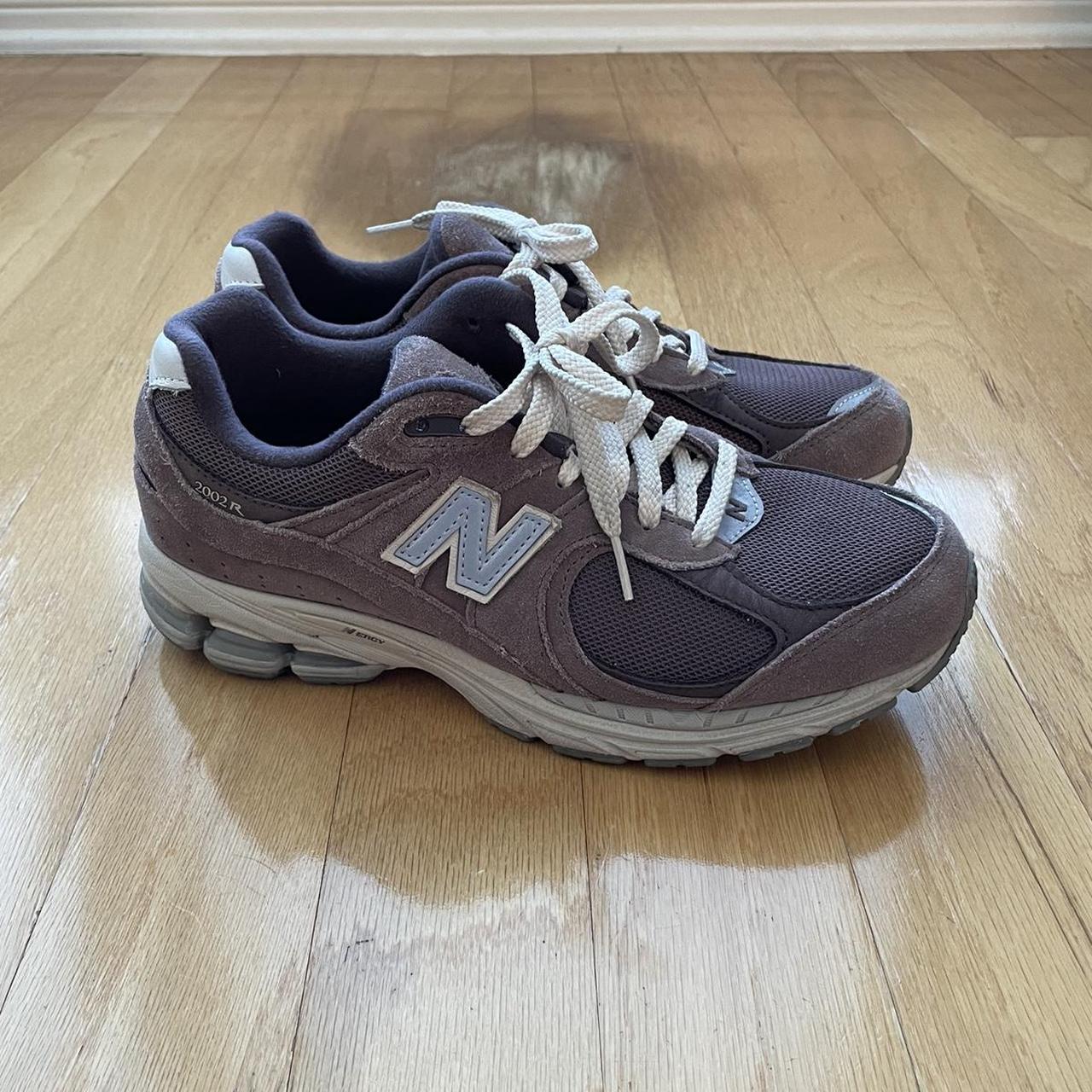 New Balance 2002r Suede pack Dusty Fig, Mens size 8/...