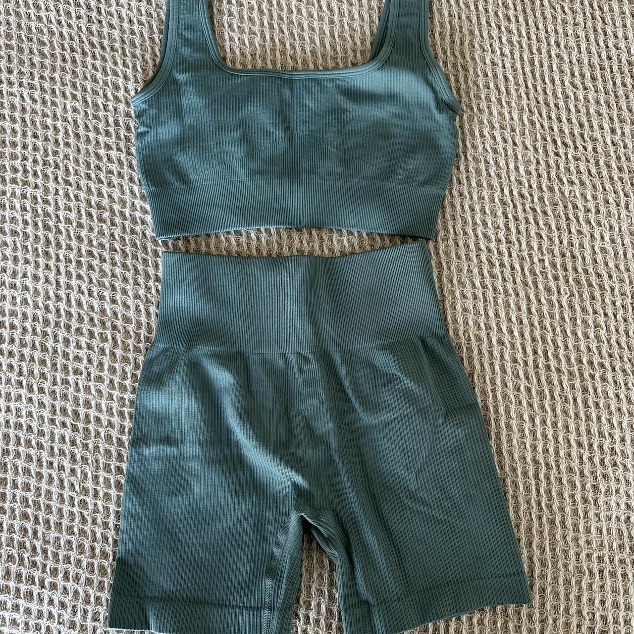 Set Active Women's Top - Green - S – Amazon ribbe… - image 3