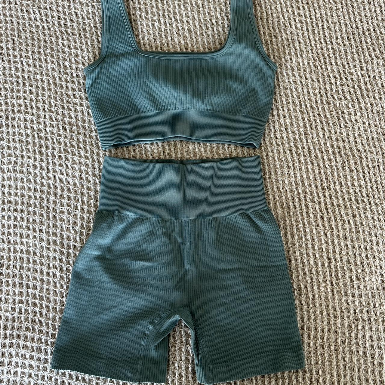 Set Active Women's Top - Green - S – Amazon ribbe… - image 2