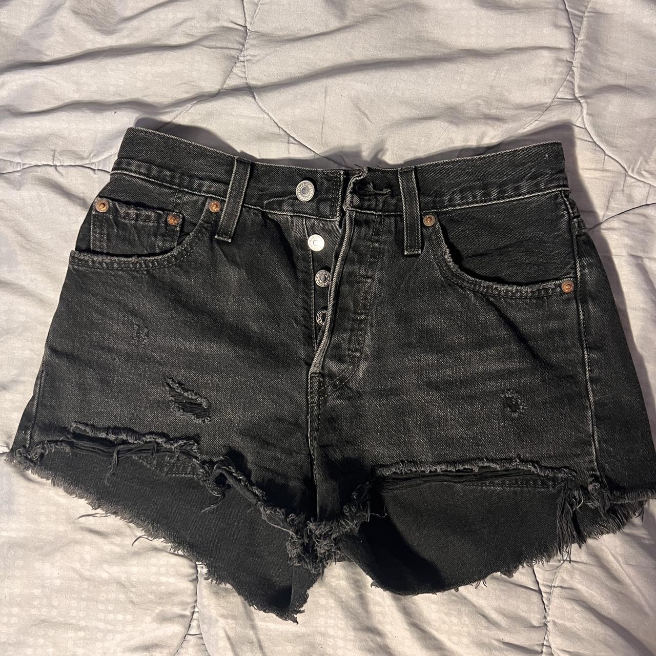 Levis cheeky shorts best sale