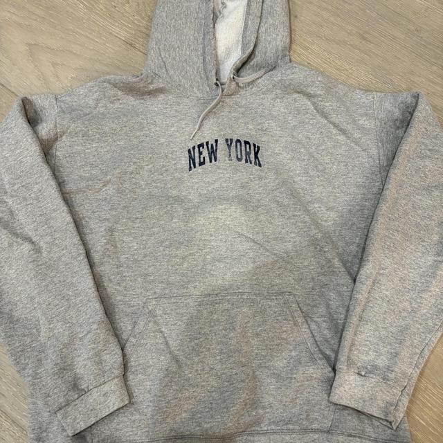 Brandy Melville New York hoodie Has been moderately - Depop