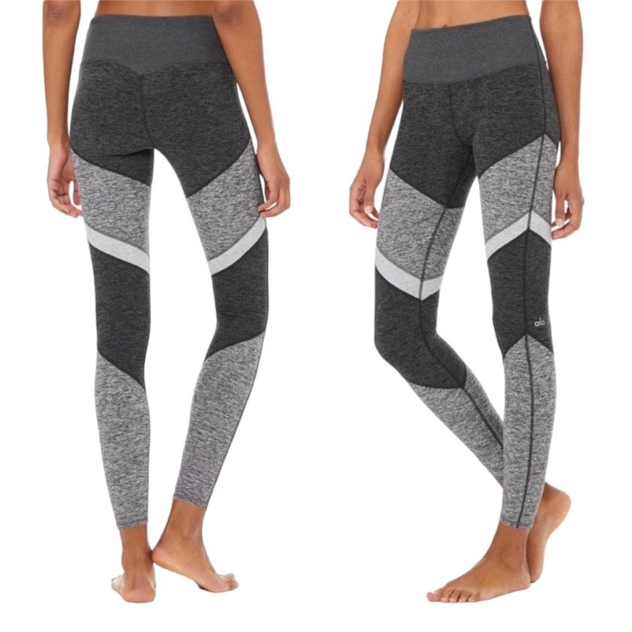 ヨガ・ピラティス Alo Yoga xxs alo yoga xxs グレー