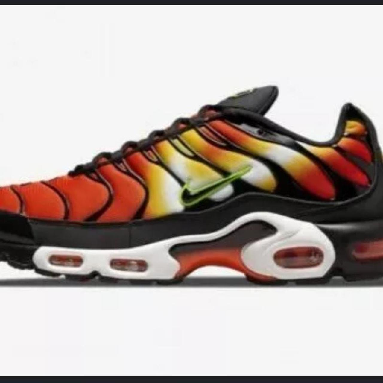 tns laces