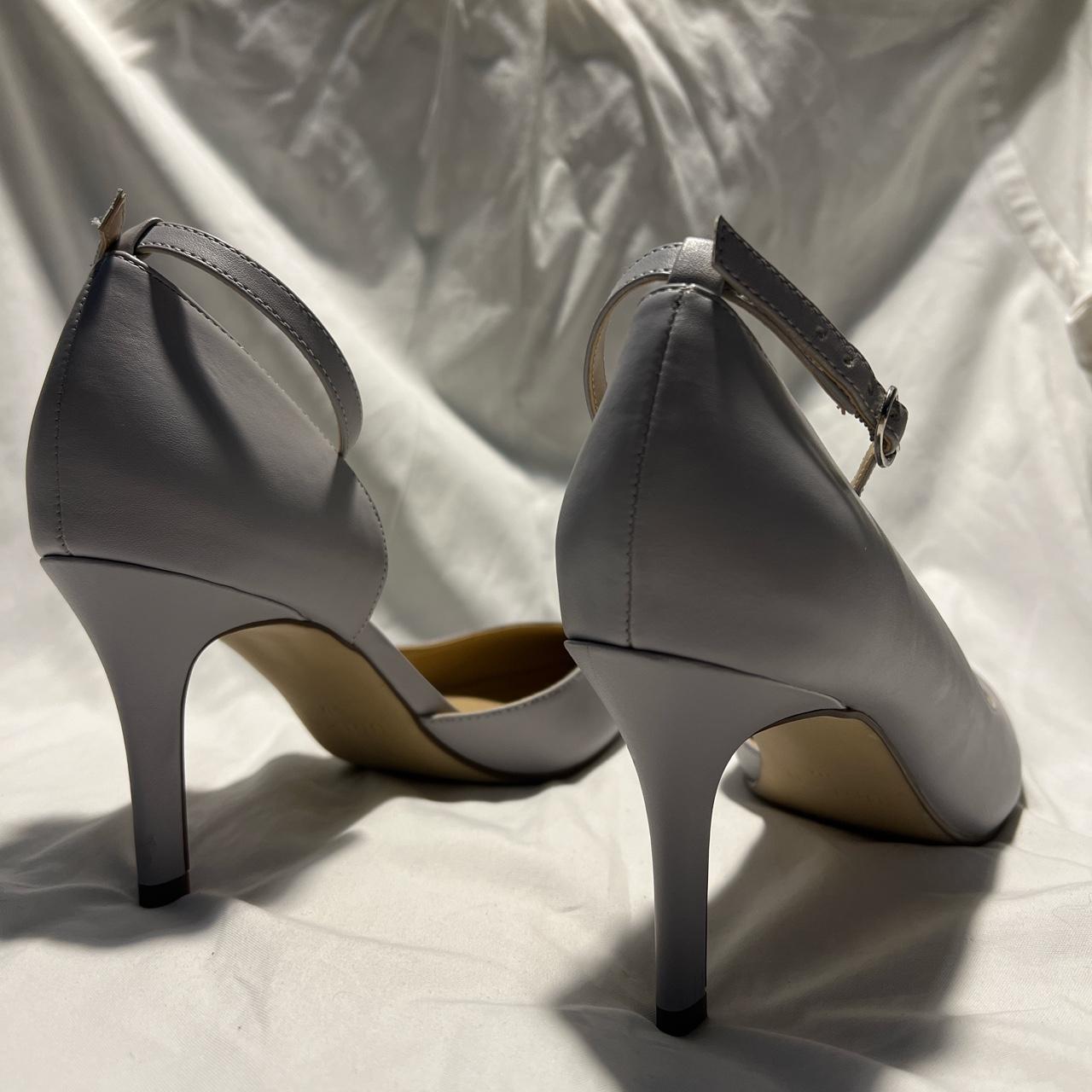 unisa high heels