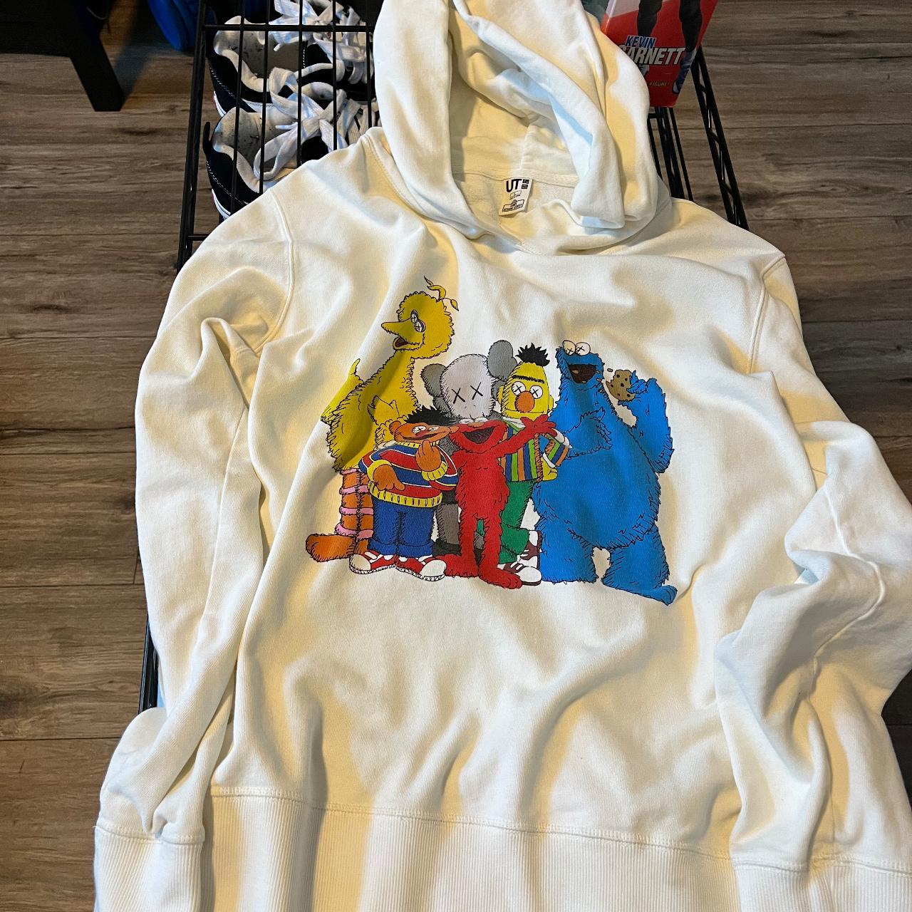 Uniqlo kaws hotsell sesame street hoodie