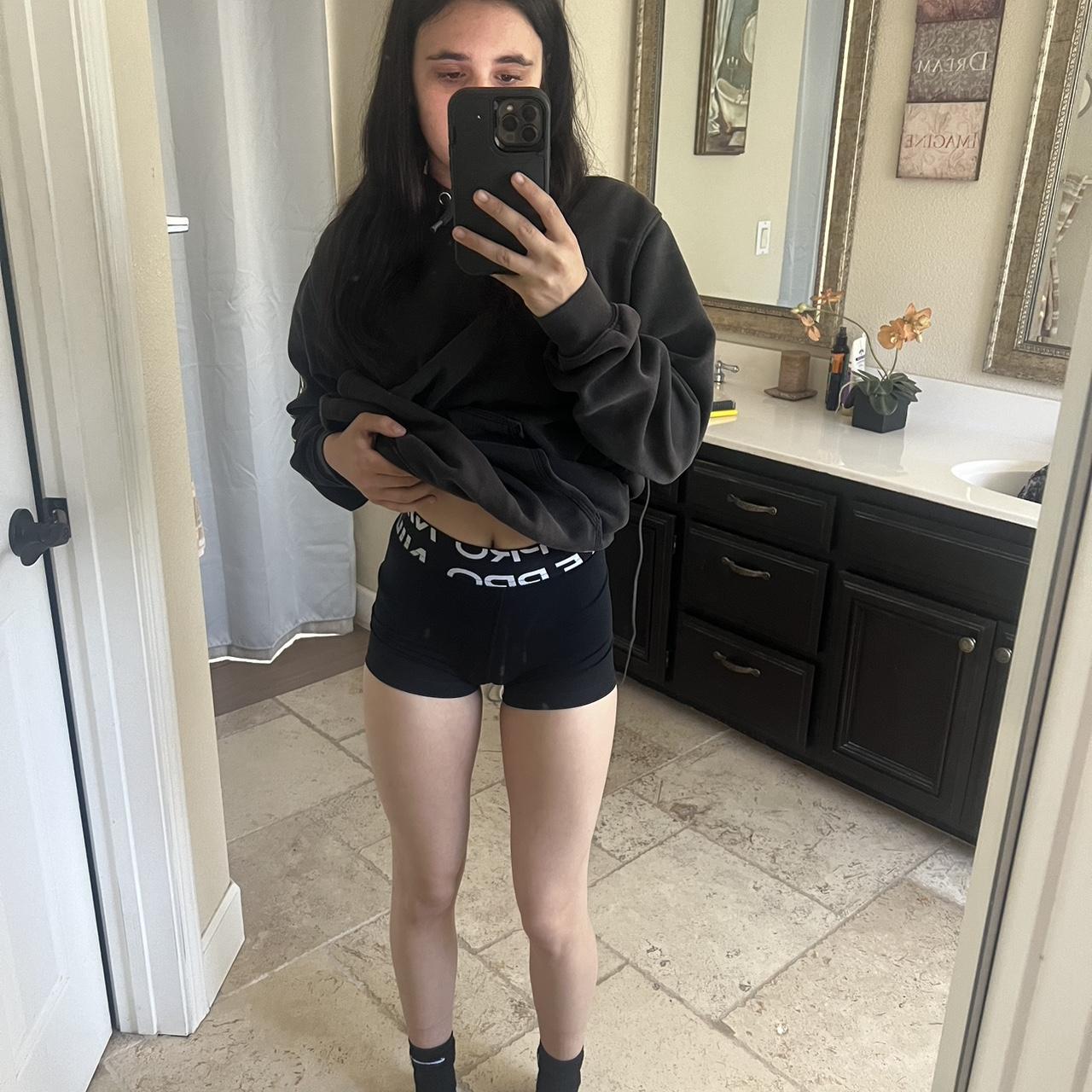 xs nike pro shorts