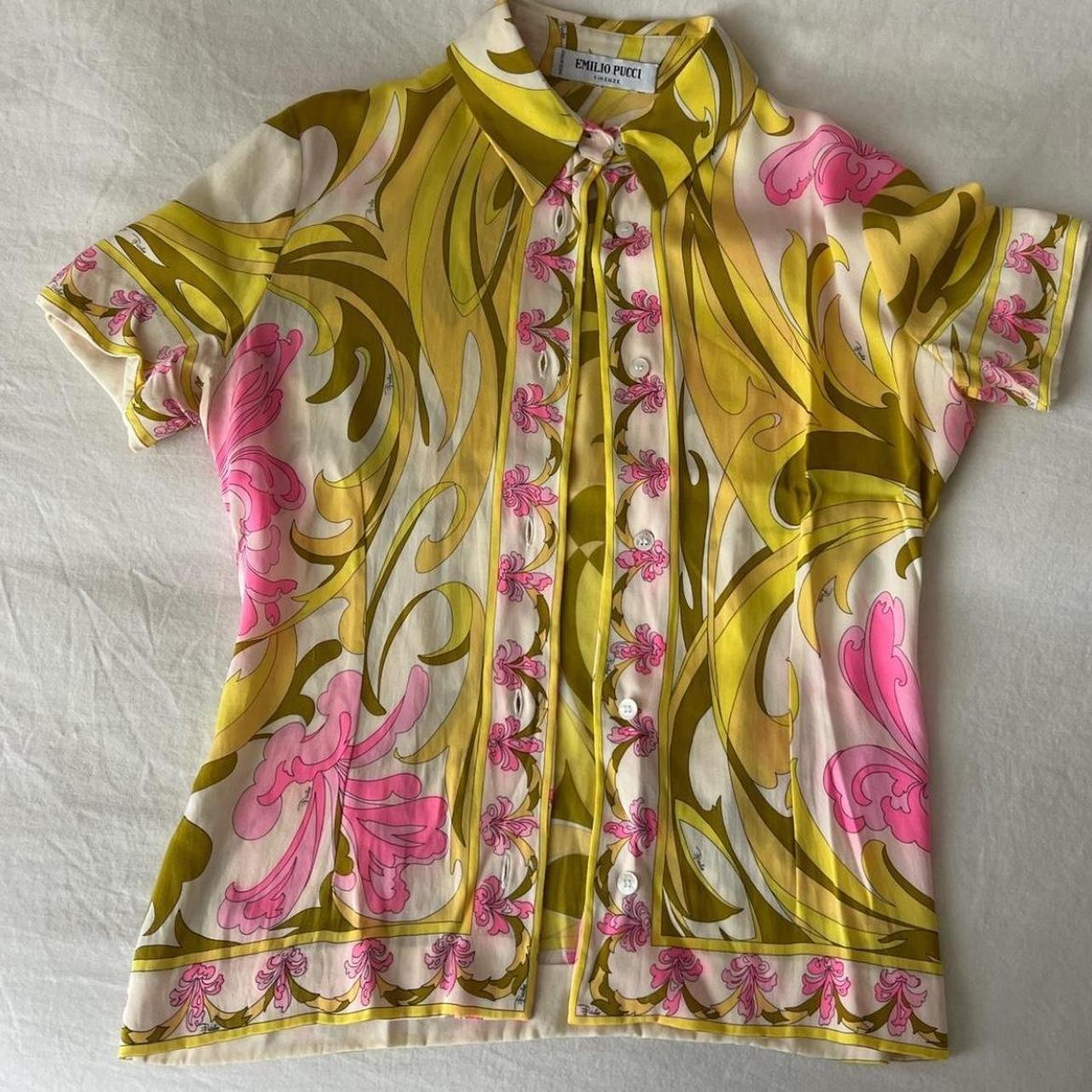 Emilio Pucci silk blouse with a beautiful... - Depop