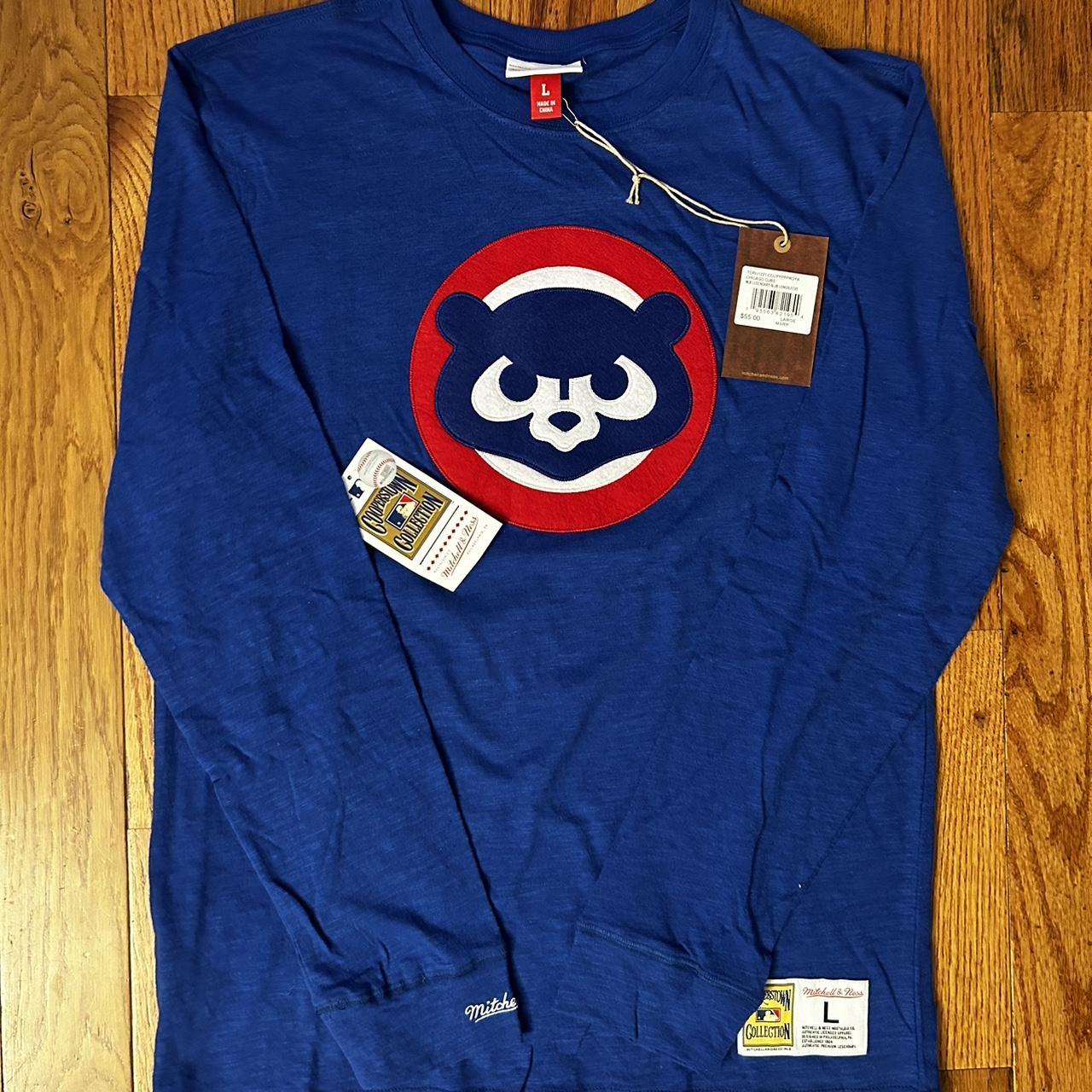 Mitchell and Ness Chicago Cubs Legendary Long Sleeve T-Shirt