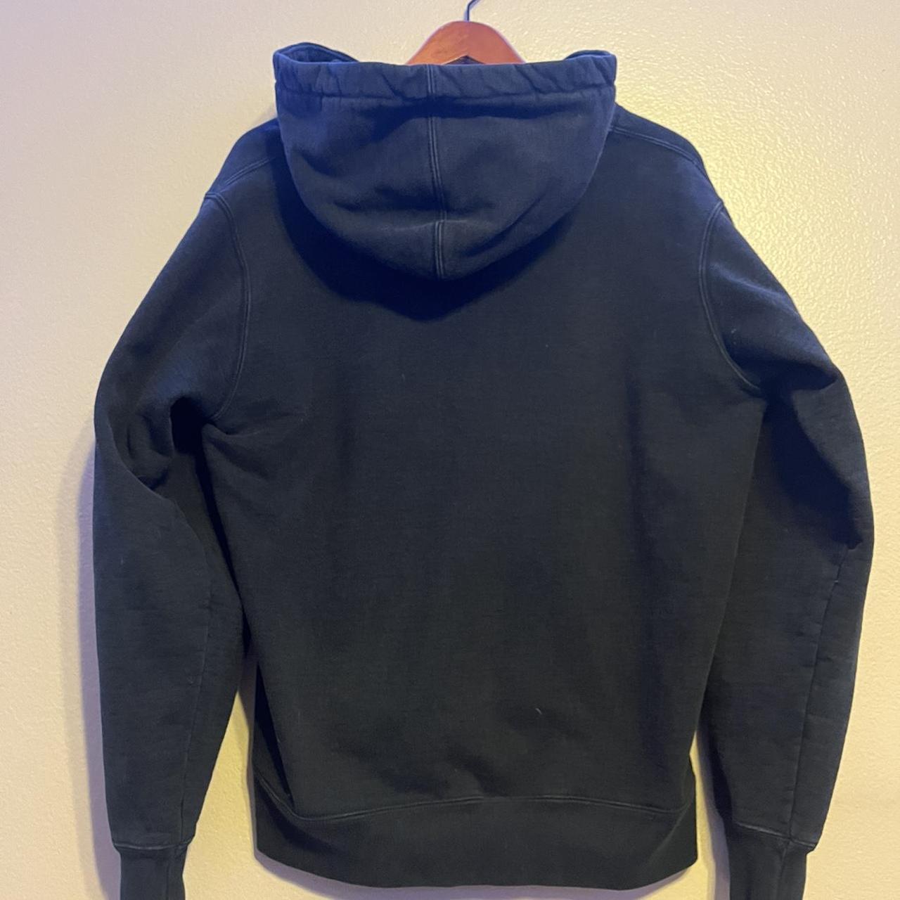 Supreme box logo zip up No wear- Like new retails | Depop Supreme box logo zip up No wear- Like new retails | Depop