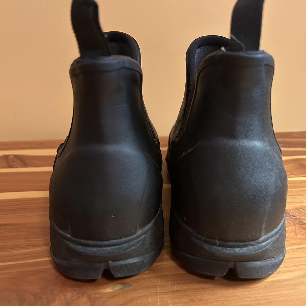 Bogs Women's Black Boots (3)