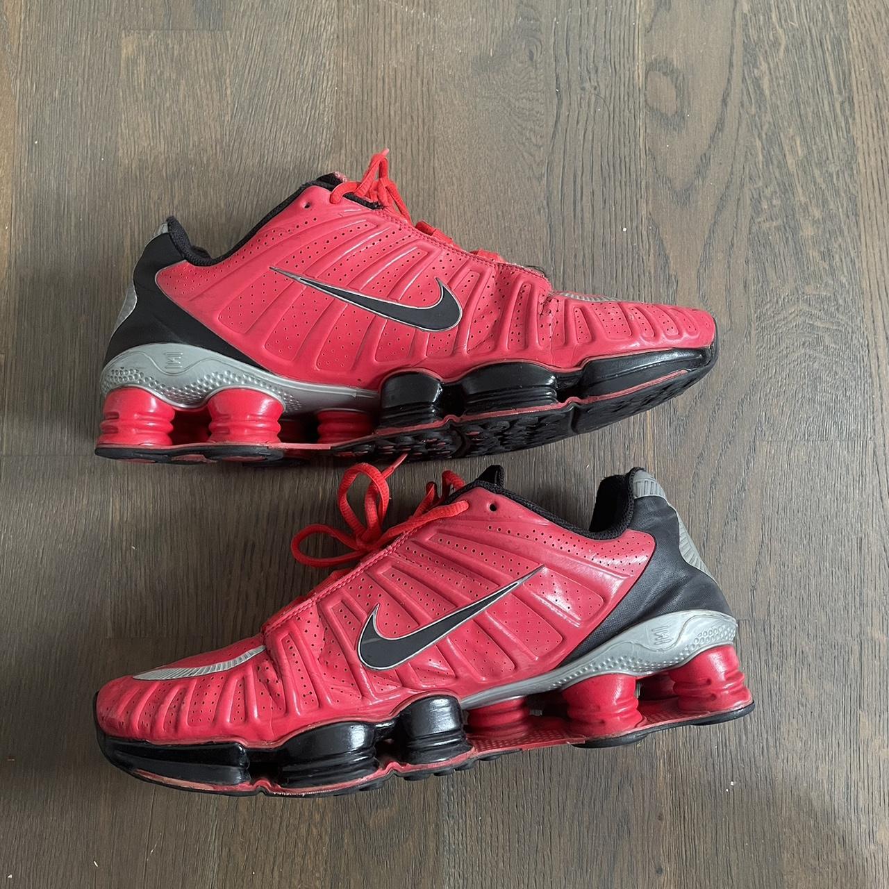 mens red nike shox