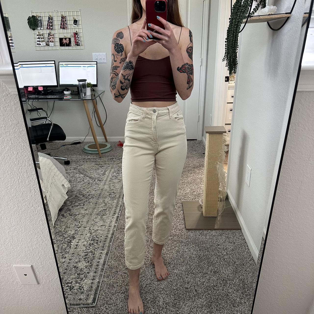 Stradivarius Women's Cream Jeans Depop