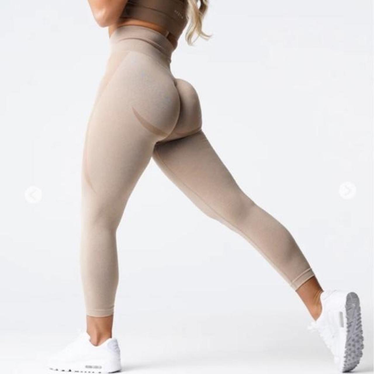 Seamless leggings have contour shadowing designed to enhance the beauty of  your natural curves. – Shape Wear Shop