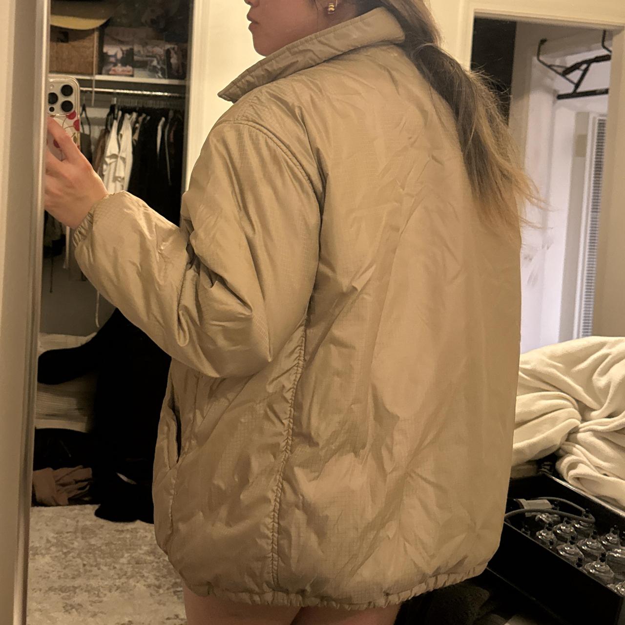 ARITZIA Tna Coaches Jacket in modern taupe. There | Depop