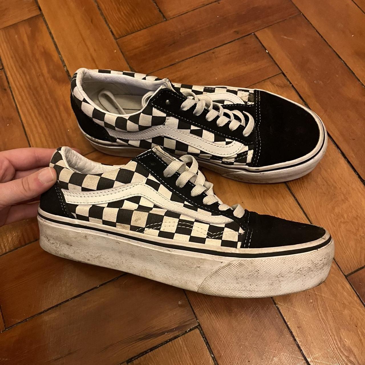 Old skool checker board vans platform sole Size... - Depop