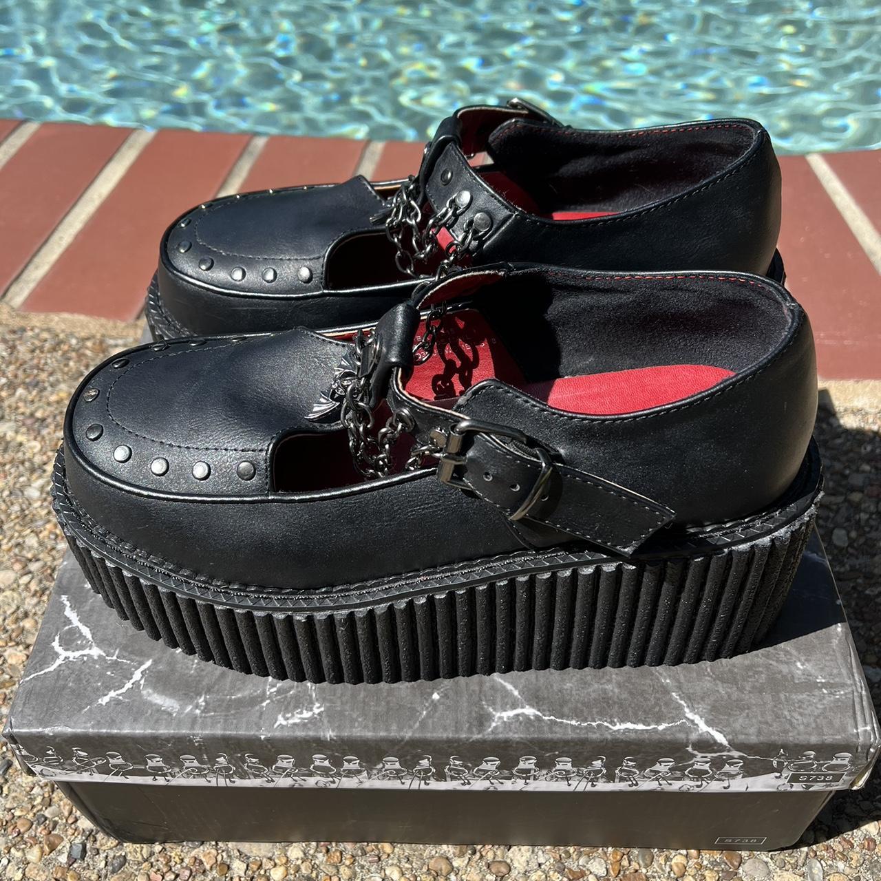 Demonia hot sale coffin creepers